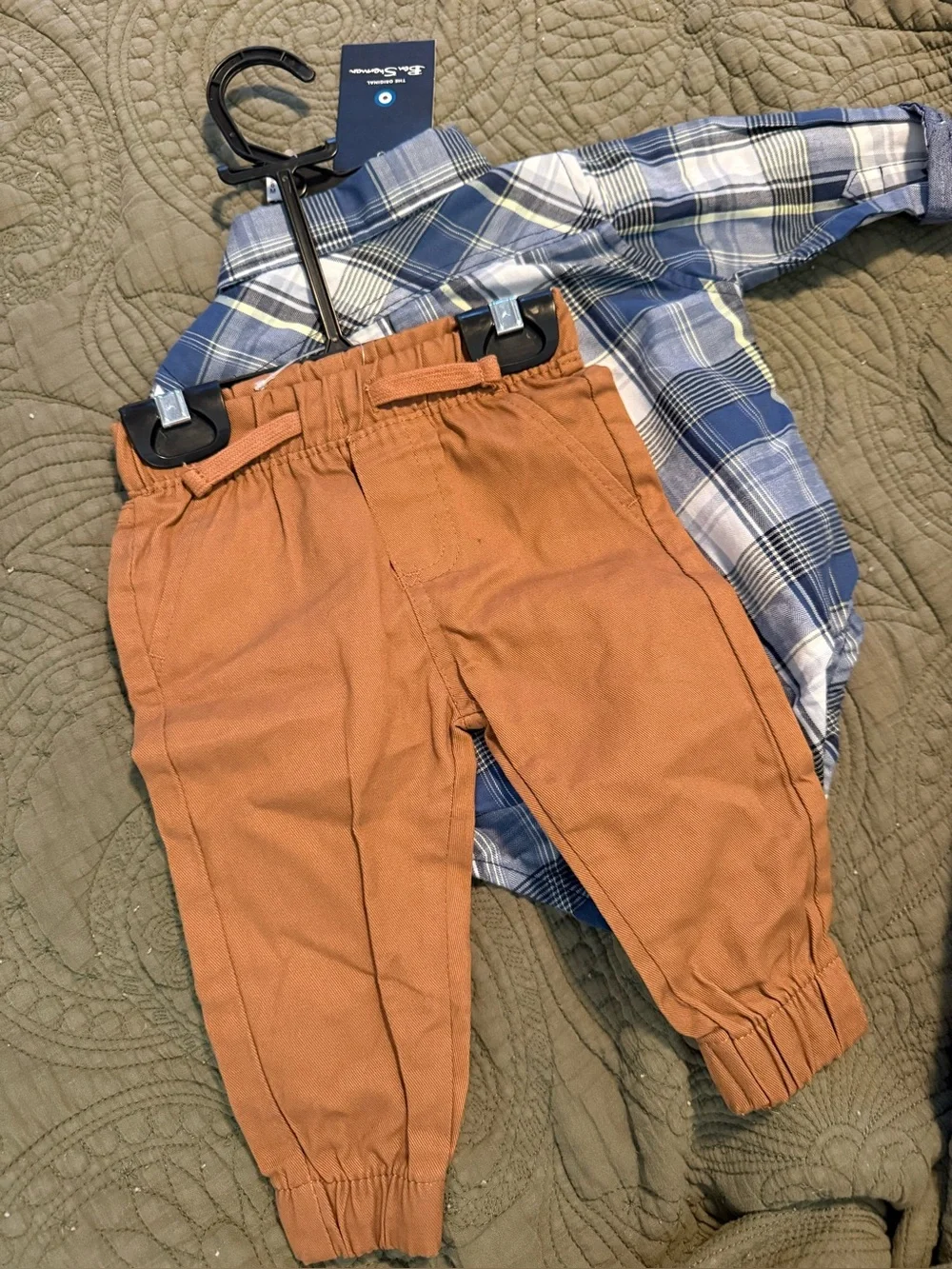 BWT  3/6 Month Blue Plaid Baby One-Piece with Tan Jogger Bottoms
